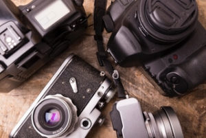 札幌の不用品買取おまかせネコの手では日本に眠るフィルムカメラを買取実施中！